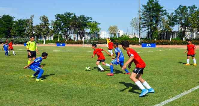 Minikler Mini Minikler Şenlik Ligi başladı