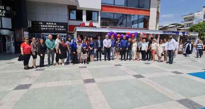 Nazilli’de HEM kursiyerlerinden yıl sonu defilesi ve sergisi