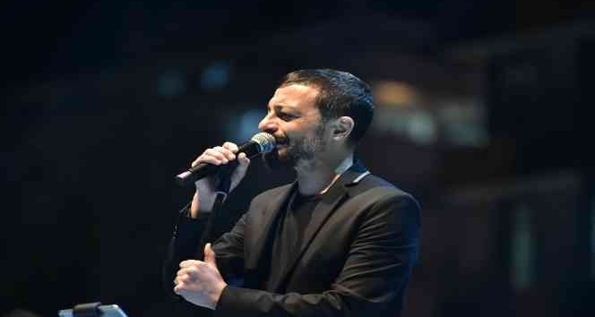 Mehmet Erdem Çorumlu hayranları ile buluştu