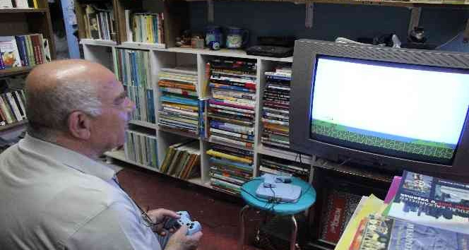 Bu dükkâna giren 90’lı yıllara geri dönüyor