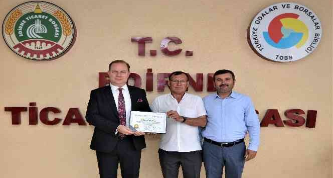 Edirne’de mevsimin ilk arpa hasadı 6,217 TL’den alıcı buldu