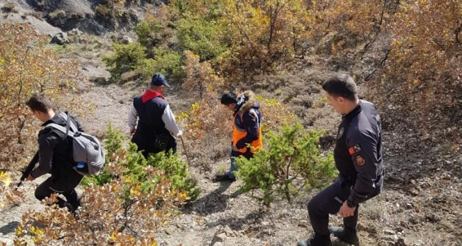 Ormanlık alanda bulunan cesette kayıp polis şüphesi
