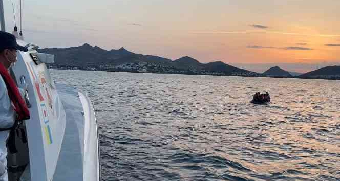 Bodrum’da 16 düzensiz göçmen kurtarıldı, 14’ü yakalandı