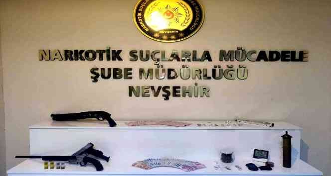 Nevşehir’de eş zamanlı operasyon