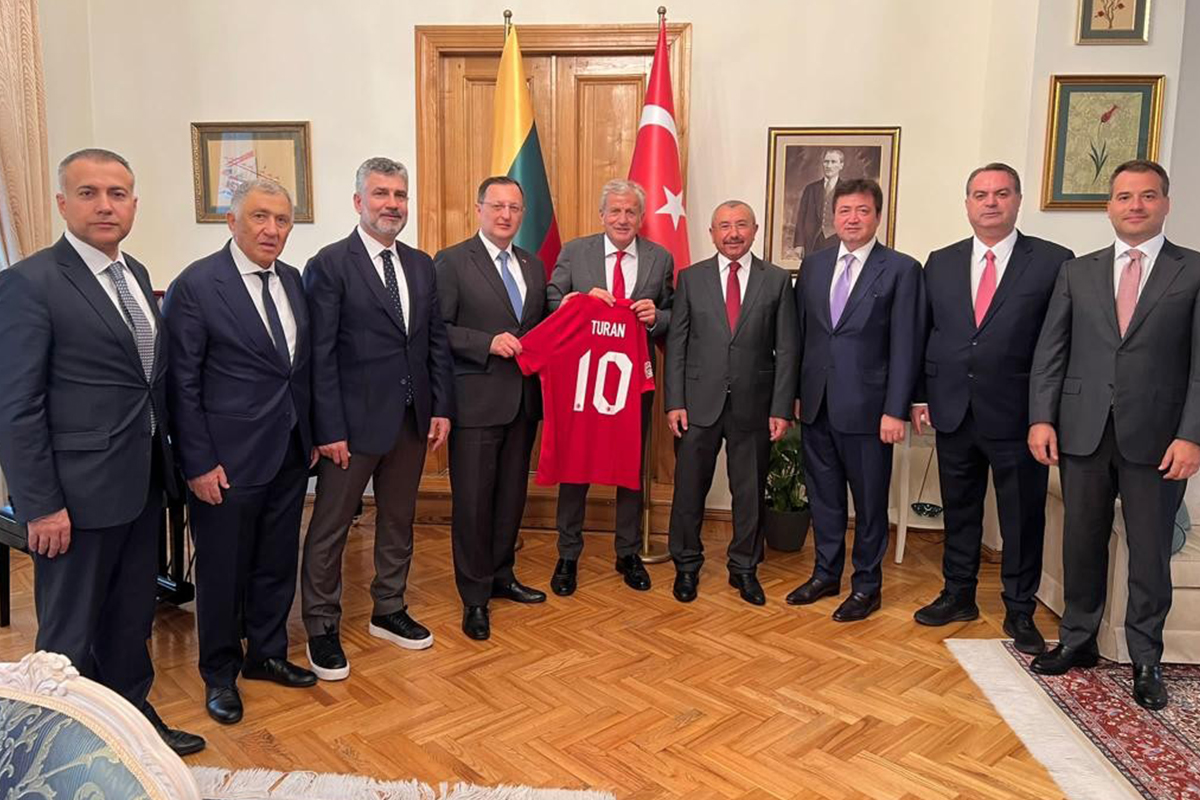 TFF'den Vilnius Büyükelçisi Gökhan Turan'a ziyaret