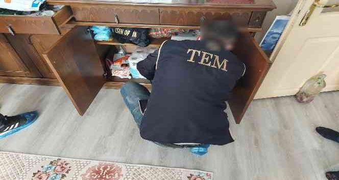 Bitlis’te eş zamanlı PKK/KCK operasyonu: 8 gözaltı