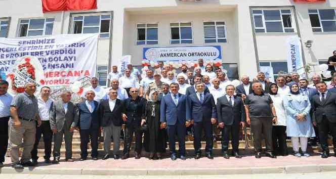 Akçadağ’da 12 derslikli okul törenle eğitime başladı