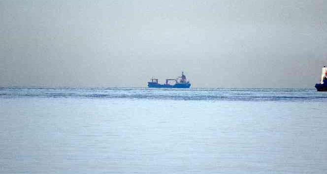 Çanakkale Boğazı’nda arıza yapan gemi çekildi