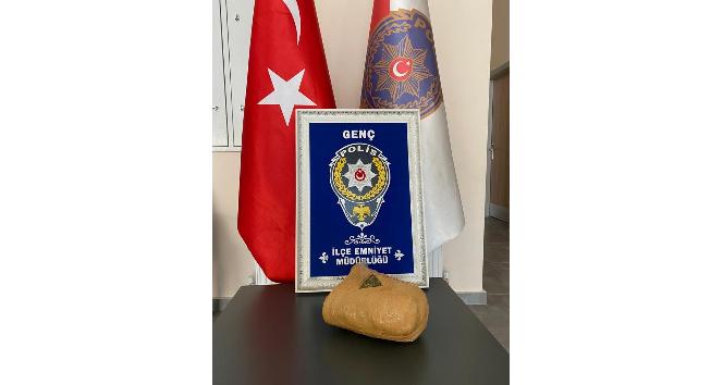 Bingöl’ün Genç ilçesinde 2022 yılı ilk beş ayı içinde uyuşturucu madde ticareti yapan 27 kişi gözaltına alındı