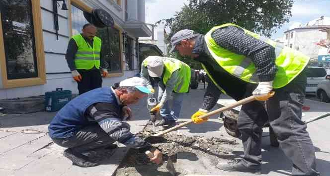 Ardahan’da yol ve kaldırımlarda çalışmalar hızlandı