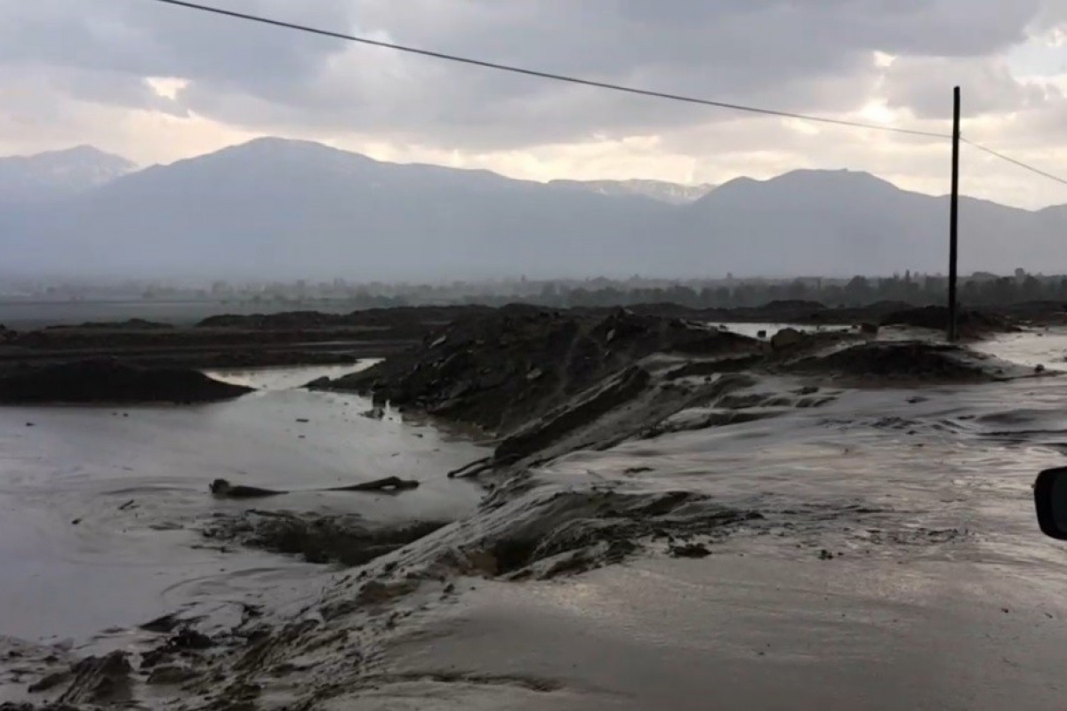 Erzincan’da sel felaketi, kent adeta sular altında kaldı