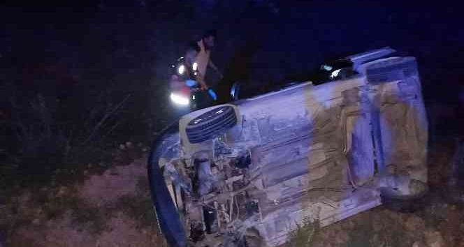 Siirt’te otomobil şarampole yuvarlandı: 2’si çocuk 7 yaralı