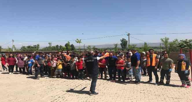 Güroymak’ta "Deprem ve Tahliye Tatbikatı"