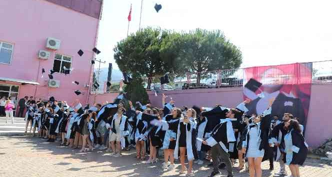 Bozdoğan MYO, 15’inci mezunlarını uğurladı