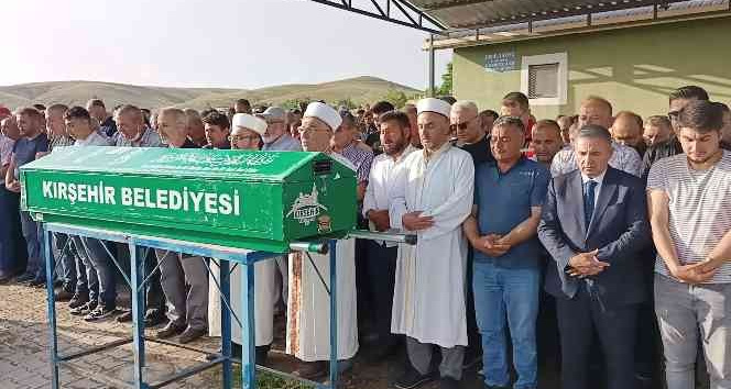 77 gün sonra cansız bedeni bulunan Hasan Aydoğan köyünde defnedildi