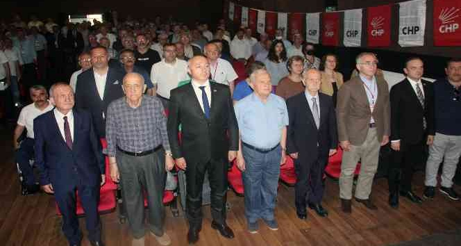 CHP’de olağanüstü kongre yapıldı