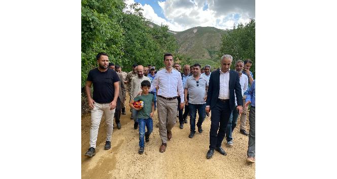 Genç Kaymakamı Kaptanoğlu köydeki çalışmaları inceledi