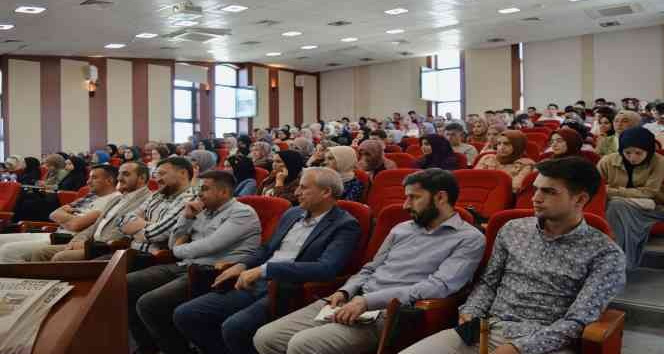 Niğde’de İslami İlimler Fakültesi 1. Öğrenci Paneli yapıldı