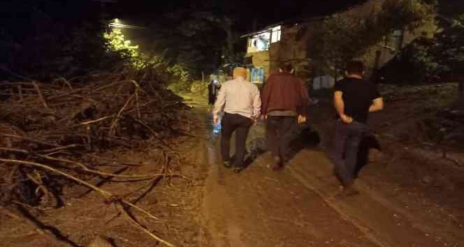 Ordu’da selden etkilenen 9 ev boşaltıldı