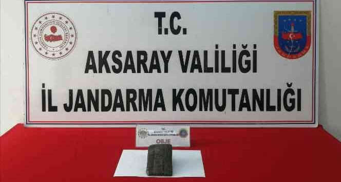 Tarihi eser kaçakçısı jandarmadan kaçamadı