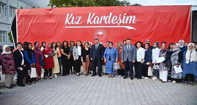 "Kız Kardeşim" eğitimine katılanlara belgeleri verildi