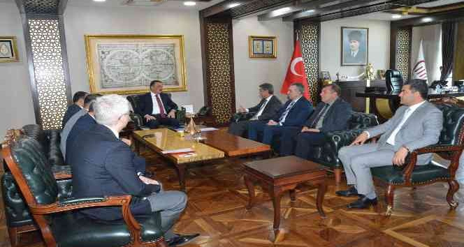 Siirt Valiliği ve Gap İdaresi arasında 4 proje için protokol imzalandı