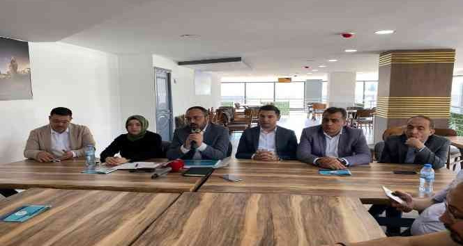 Kemikkıran: "Ak sevdamızla yolumuza devam ediyoruz"