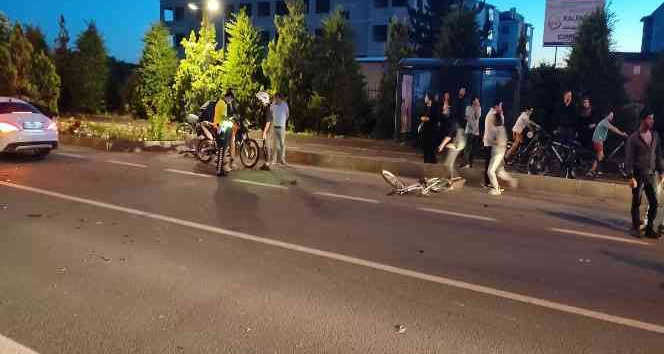 Nevşehir’de motosiklet ile bisikletler çarpıştı: 3 yaralı
