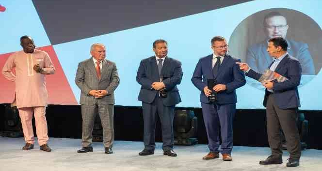 Başkan Aras Malta’da turizm forumuna katıldı