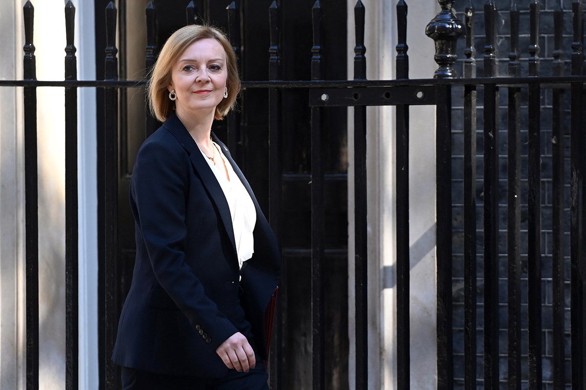 İngiltere’den 4’ü asker 8 Rus hakkında yaptırım kararı