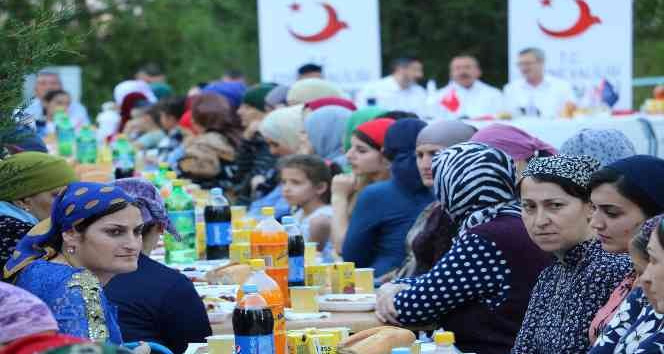 Ukrayna’dan tahliye edilen Ahıskalı Türkleri için program düzenlendi