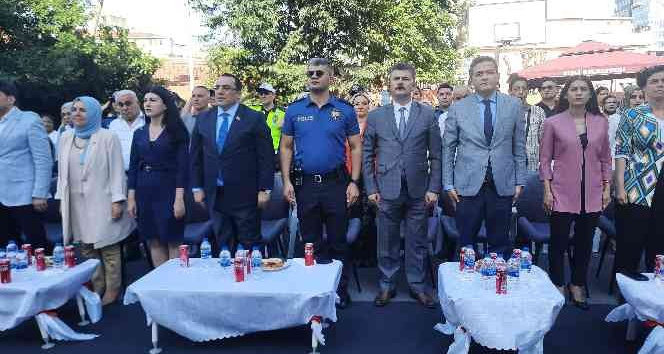 Kuştepe’de rap rüzgarı: Kaymakam, belediye başkanı ve emniyet müdürleri çocuklarla şarkı söyledi