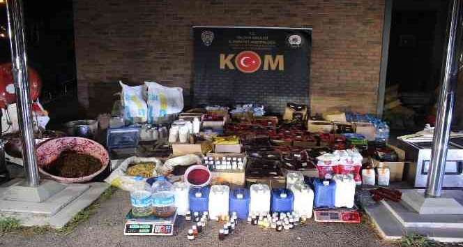 Yalova’da 1 ton 80 kilo kaçak nargile tütünü ele geçirildi