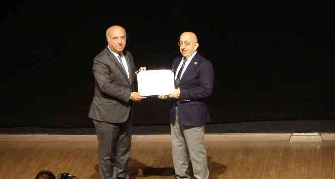 ÇOMÜ’de Kurumsal Akreditasyon Sertifika Töreni yapıldı