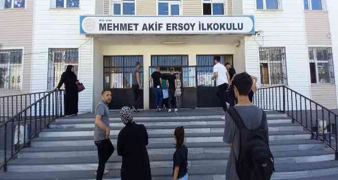 Tatvan’da öğrencilerin YKS heyecanı