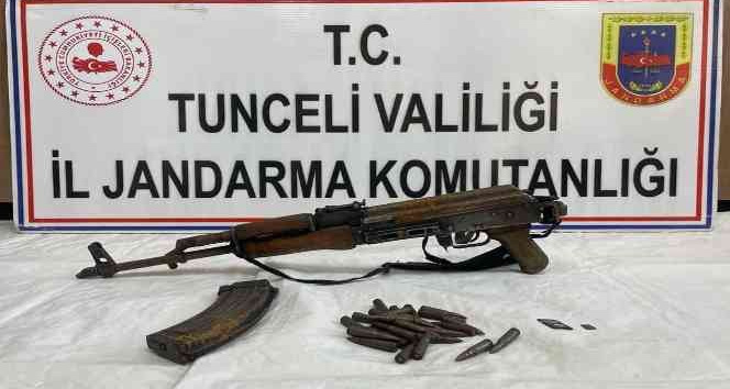 Tunceli’de teröristlere inleri dar ediliyor