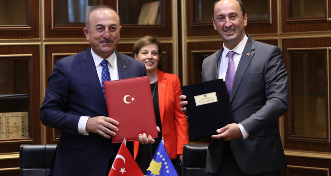 Bakan Çavuşoğlu: Kosovadaki FETÖ varlığı ilişkilerimizin önündeki en büyük sıkıntı