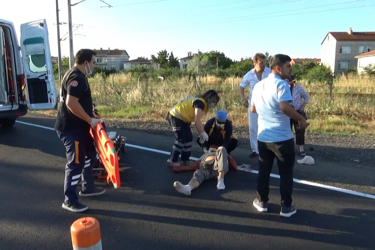 Muratlı&#039;da alkollü sürücü motosiklete çarptı: 1 ağır yaralı