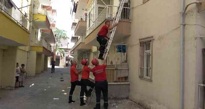 Haber alınamayan kadın evinde baygın halde bulundu