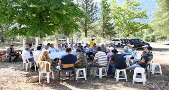 Köyceğiz’de vatandaşın sorunu ‘Halk Toplantıları’nda değerlendiriliyor