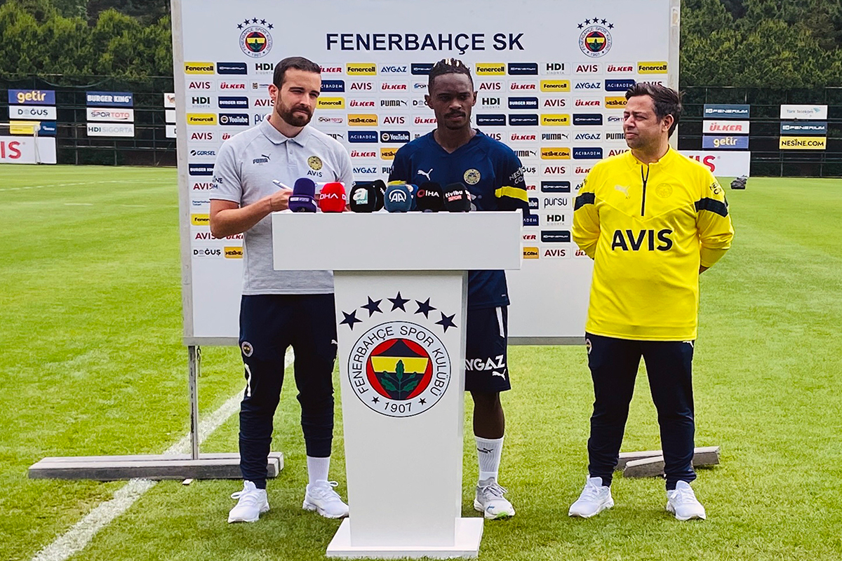 Lincoln Henrique: &#039;Fenerbahçe’den teklif geldiğini duyunca çok heyecanlandım&#039;