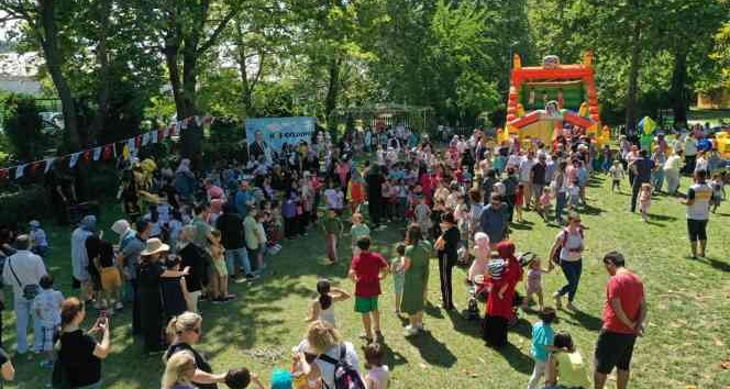 Yalova Belediyesi açık hava çocuk etkinliğine 4 bin 500 kişi katıldı