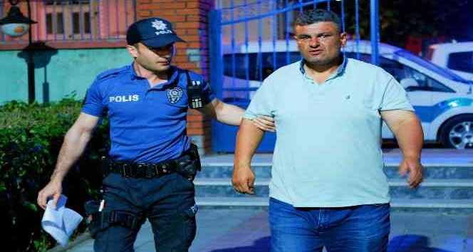 Benzin döküp hem annesini hem de evi yakan şahıs yakalandı