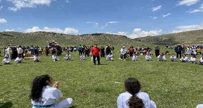 Niğde’de ’Yetimler Buluşması’ yapıldı