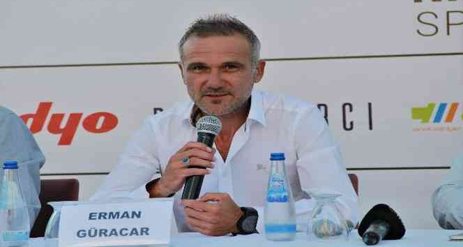 Karşıyaka, Erman Güracar ile 2+1 yıllık yeni sözleşme imzaladı