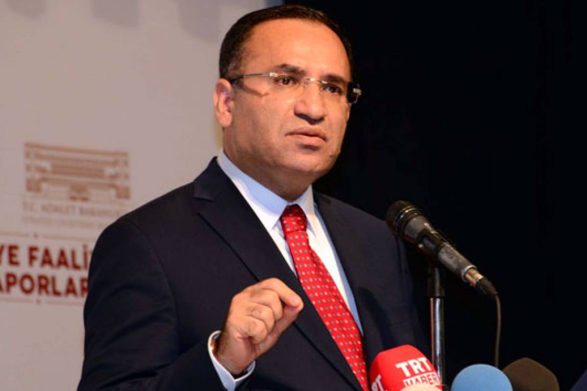 Adalet Bakanı Bozdağ: 'Adayımız Cumhurbaşkanı Recep Tayyip Erdoğan'dır, adaylığı yasaldır'