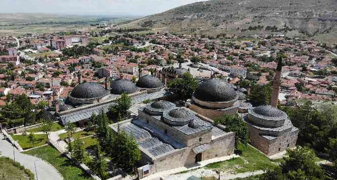 (ÖZEL) Seyyid Battal Gazi Külliyesi yenilenen yüzüyle ziyaretçilerini bekliyor