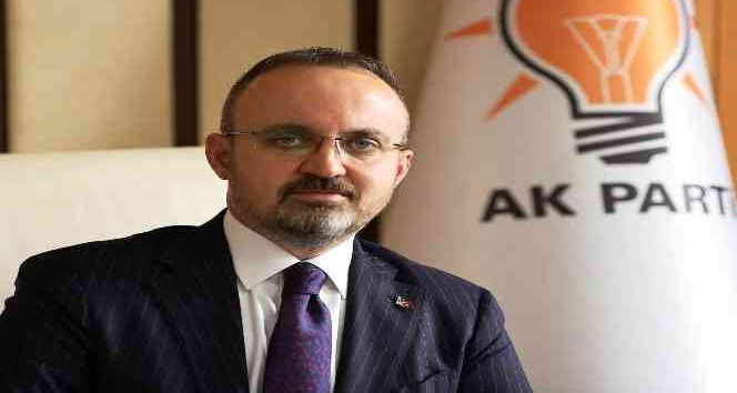 AK Partili Turan: “Eğer yanındakilerin gökyüzüne baktıklarında gördükleri helikopter değilse, UFO muydu?”