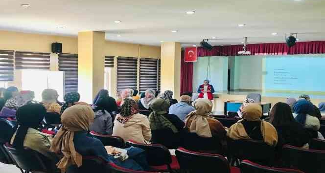Bingöl’de usta öğreticilere  ’Şiddetsiz İletişim Eğitimi’ verildi