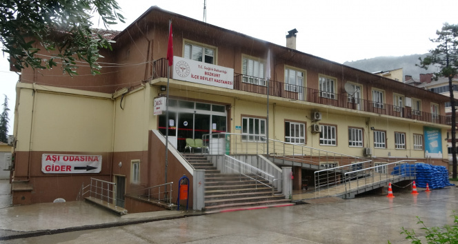 Selin vurduğu Bozkurtta ilçe devlet hastanesi boşaltıldı